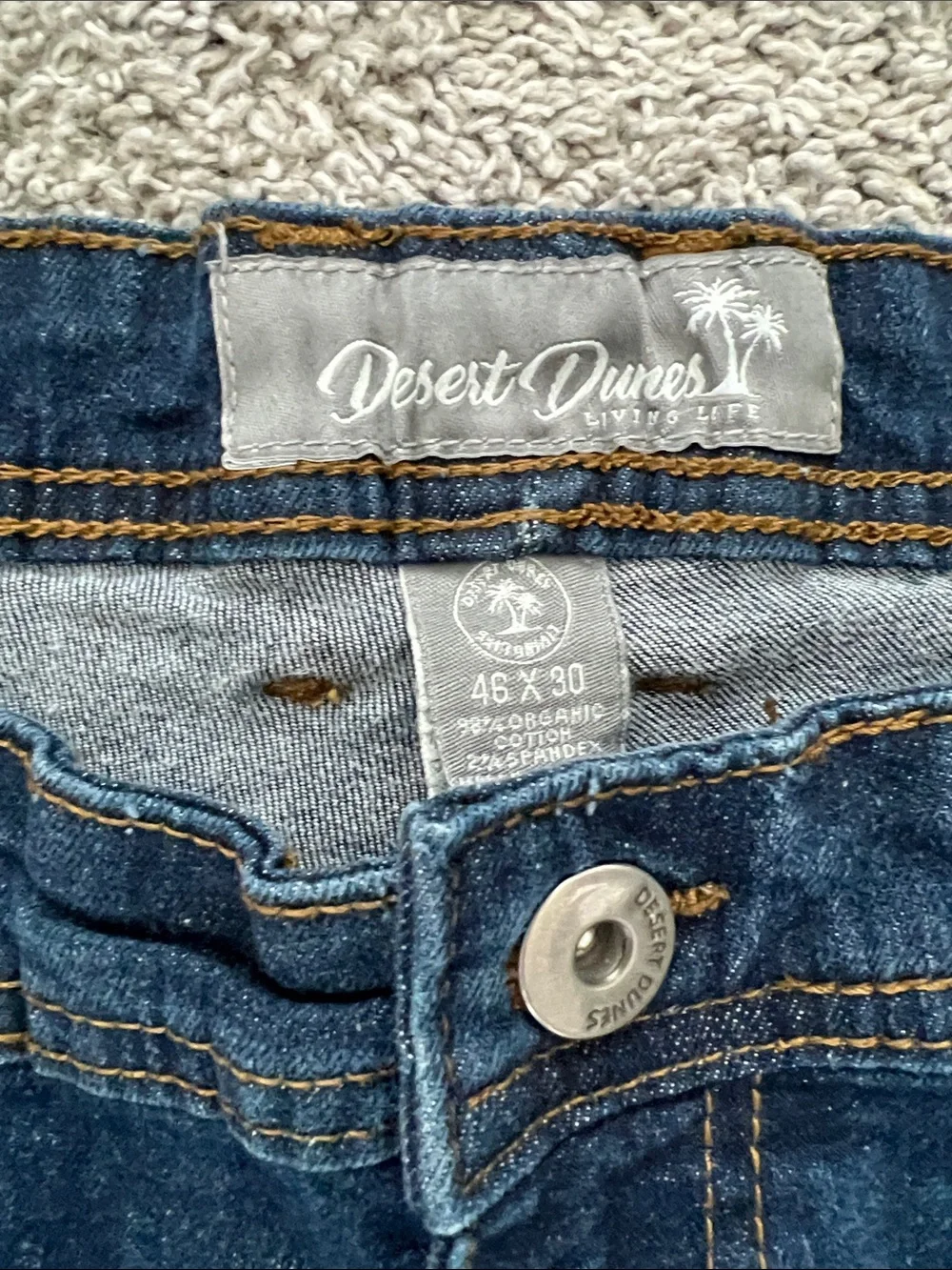 Desert Dunes Men's Dark Blue Denim Stretch Jeans with Fading - Size 46x29